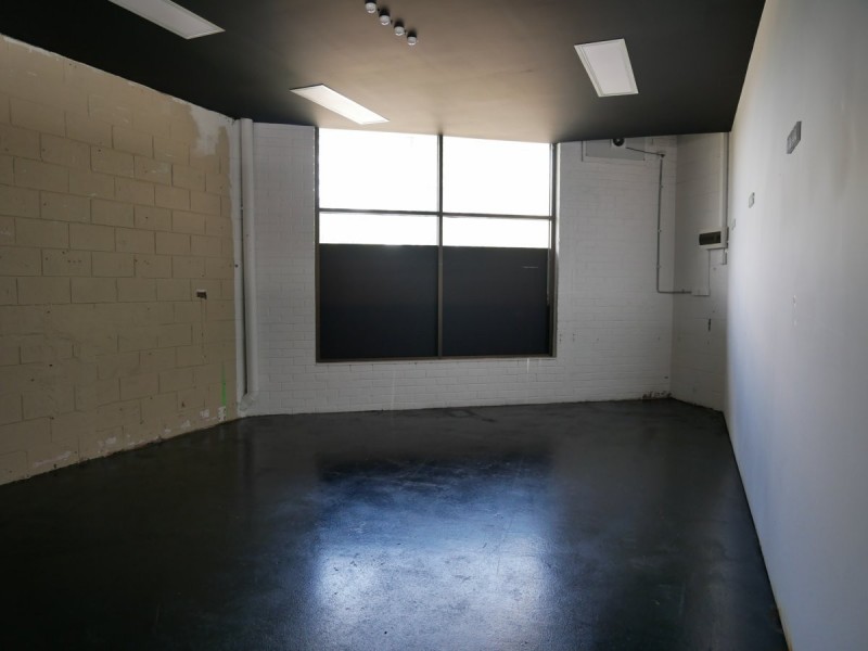 Shop 2/78 York Street, East Gosford NSW 2250