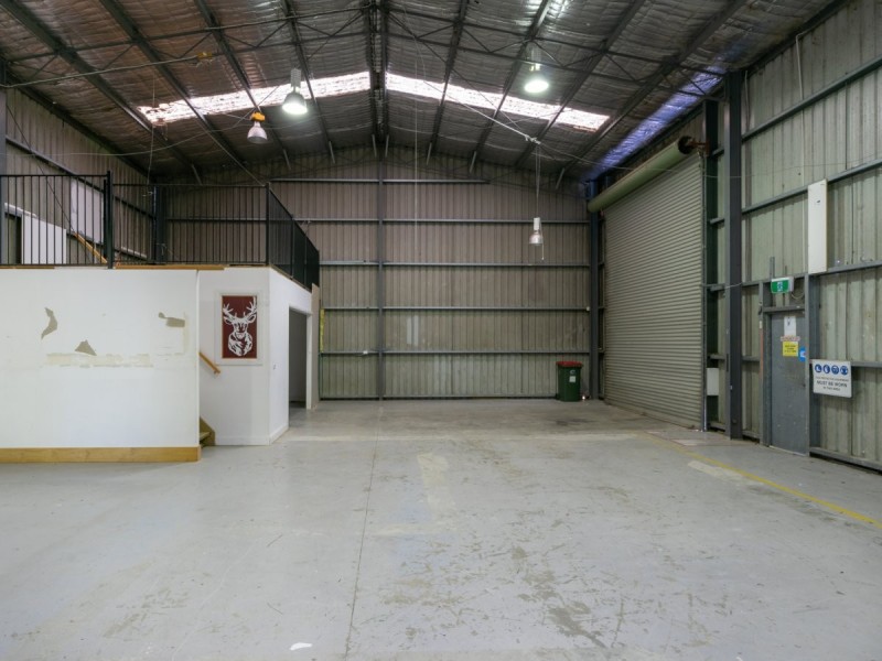 30 Dell Road, West Gosford NSW 2250