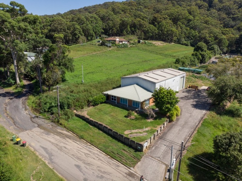 30 Dell Road, West Gosford NSW 2250