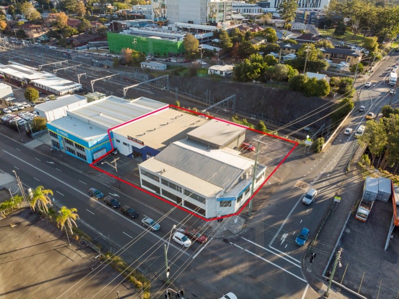 332 & 332A Mann Street, Gosford NSW 2250