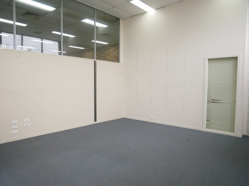 Unit 4/15-17 Anzac Road, Tuggerah NSW 2259