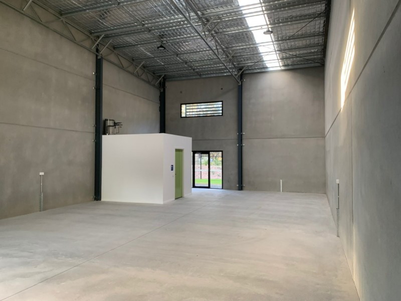 Unit 209/12 Pioneer Avenue, Tuggerah NSW 2259