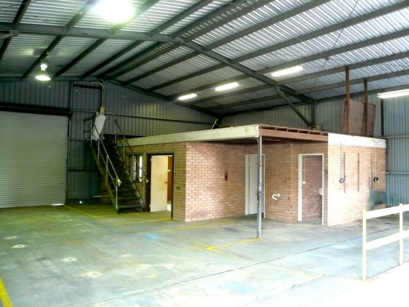 5 Johnson Road, Tuggerah NSW 2259