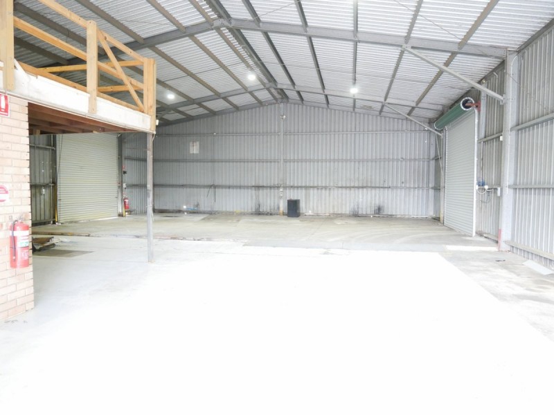 5 Johnson Road, Tuggerah NSW 2259