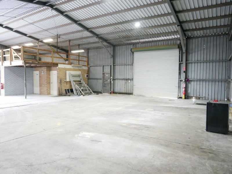 5 Johnson Road, Tuggerah NSW 2259