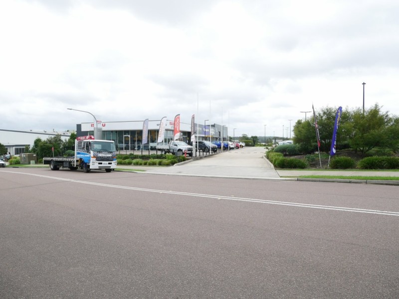 Unit 4/2 London Drive, Wyong NSW 2259