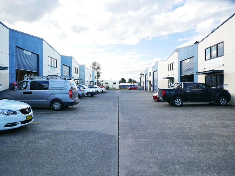 Unit 4/16 Donaldson Street, Wyong NSW 2259