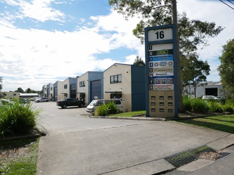 Unit 4/16 Donaldson Street, Wyong NSW 2259