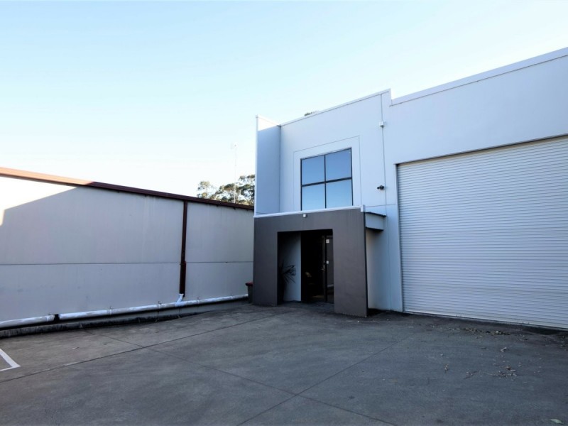 Unit 4/6 Enterprise Close, West Gosford NSW 2250