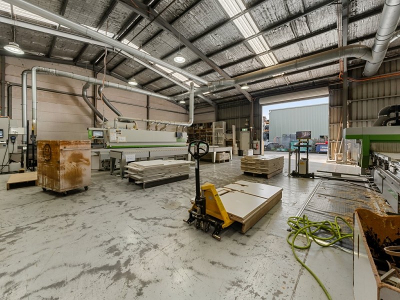 14 Mildon Road, Tuggerah NSW 2259