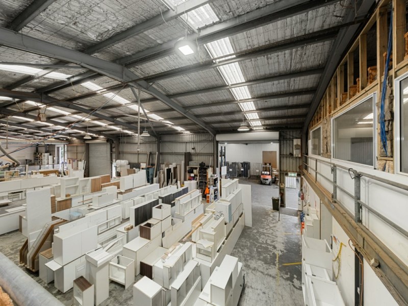 14 Mildon Road, Tuggerah NSW 2259