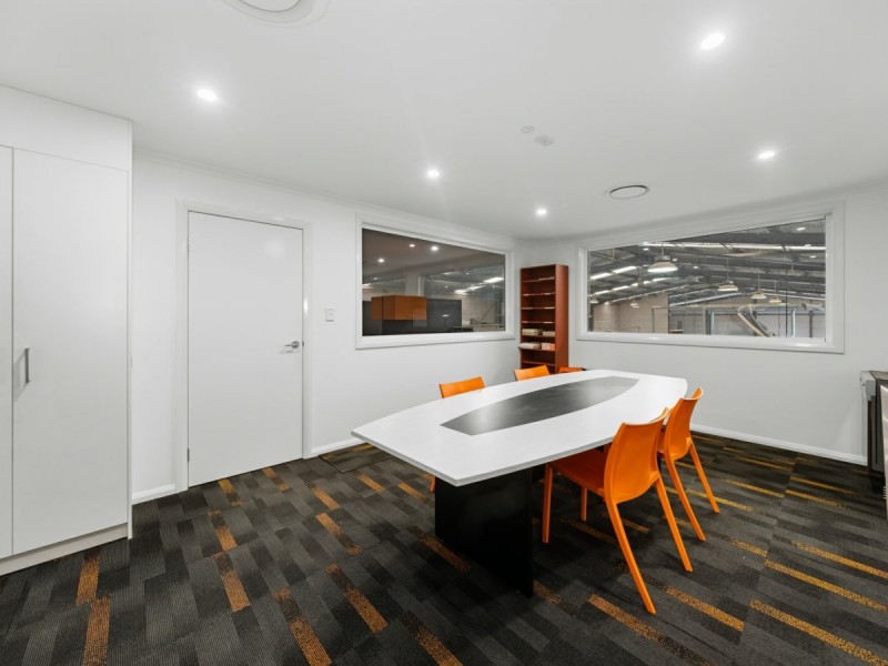 14 Mildon Road, Tuggerah NSW 2259