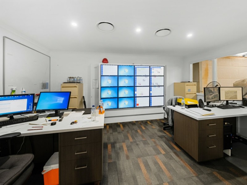 14 Mildon Road, Tuggerah NSW 2259