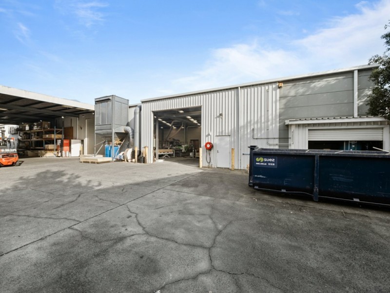 14 Mildon Road, Tuggerah NSW 2259