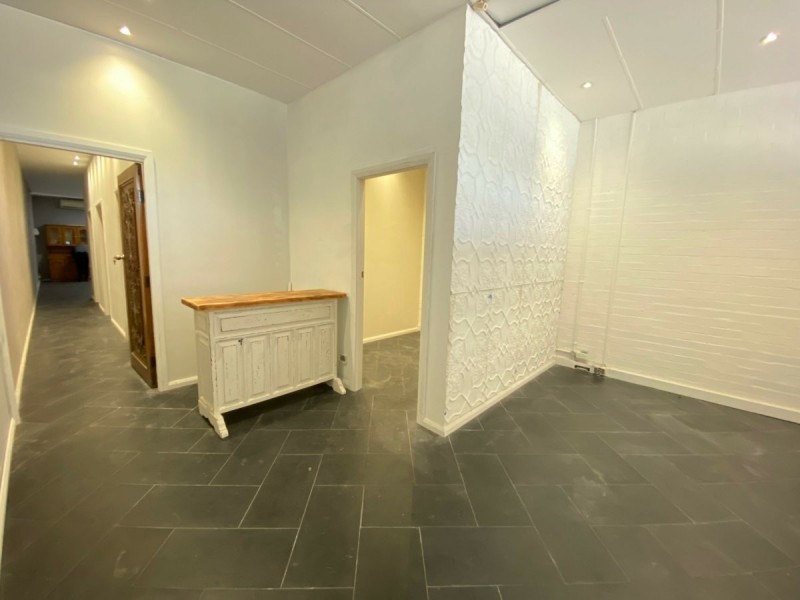 Shop 2/225 The Entrance Road, The Entrance NSW 2261
