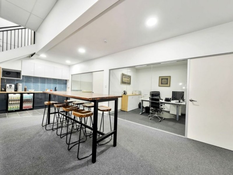Unit 5 & 6/1 Sailfind Place, Somersby NSW 2250
