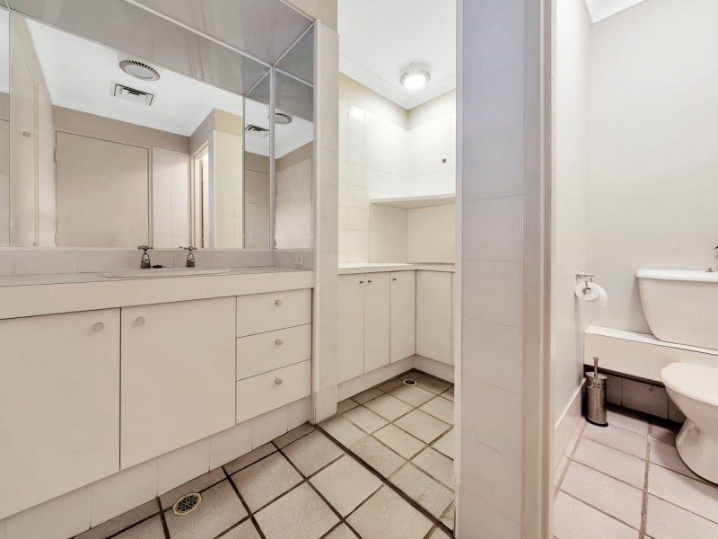 211 Albany Street North, Gosford NSW 2250