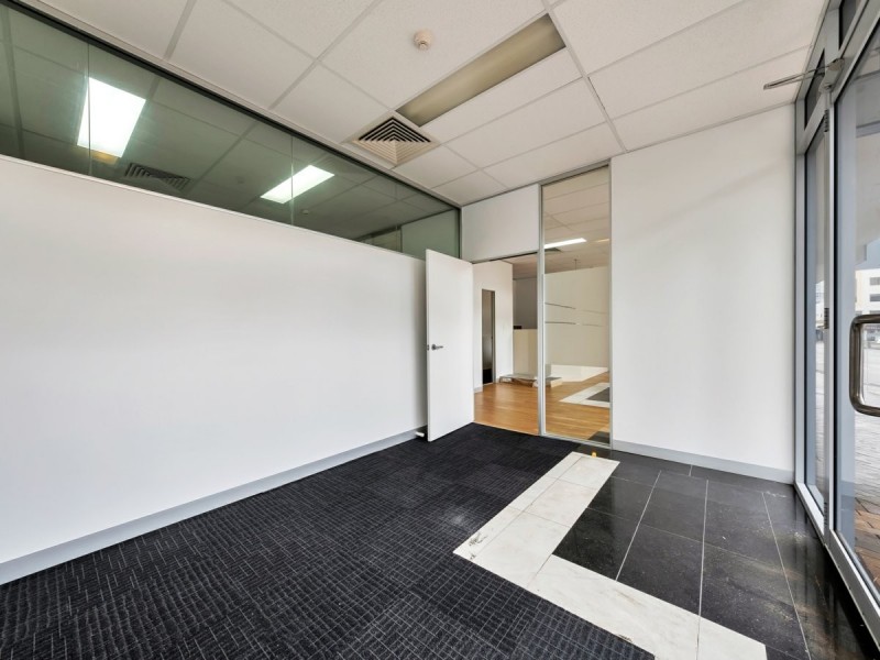 C3/80 Mann Street, Gosford NSW 2250