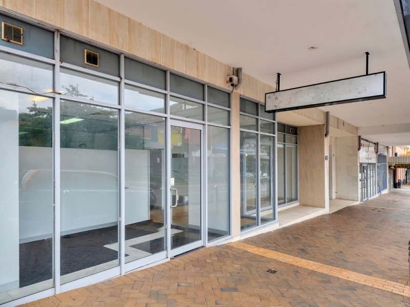 C3/80 Mann Street, Gosford NSW 2250
