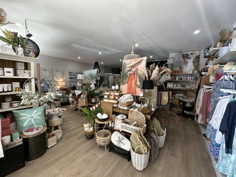 Unit 6/60 Cams Boulevarde, Summerland Point NSW 2259
