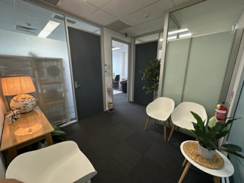 Suite 311/1 Bryant Drive, Tuggerah NSW 2259