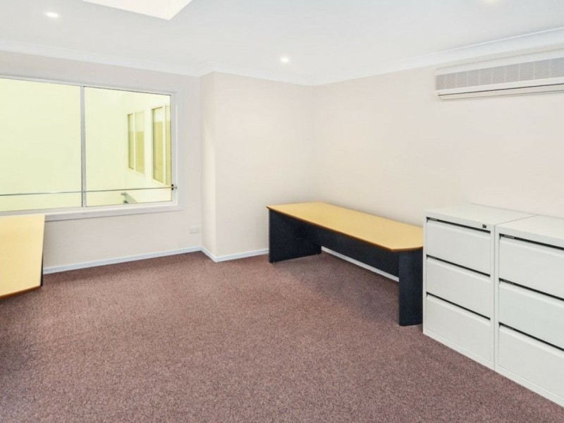 Unit 2/6 Hawke Street, Kincumber NSW 2251