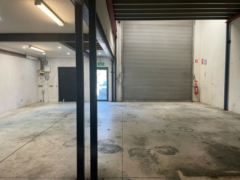 Unit 2/6 Hawke Street, Kincumber NSW 2251