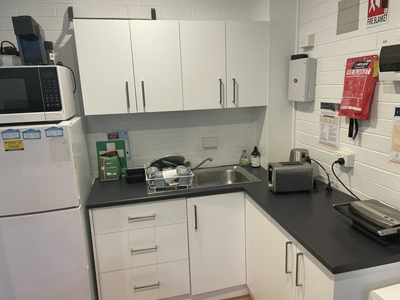 Shop 2 & 4/126-128 Wyong Road, Killarney Vale NSW 2261