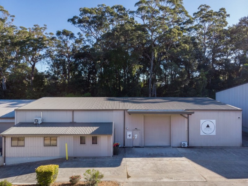 68 Railway Crescent, Lisarow NSW 2250