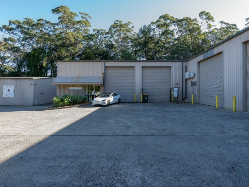 68 Railway Crescent, Lisarow NSW 2250