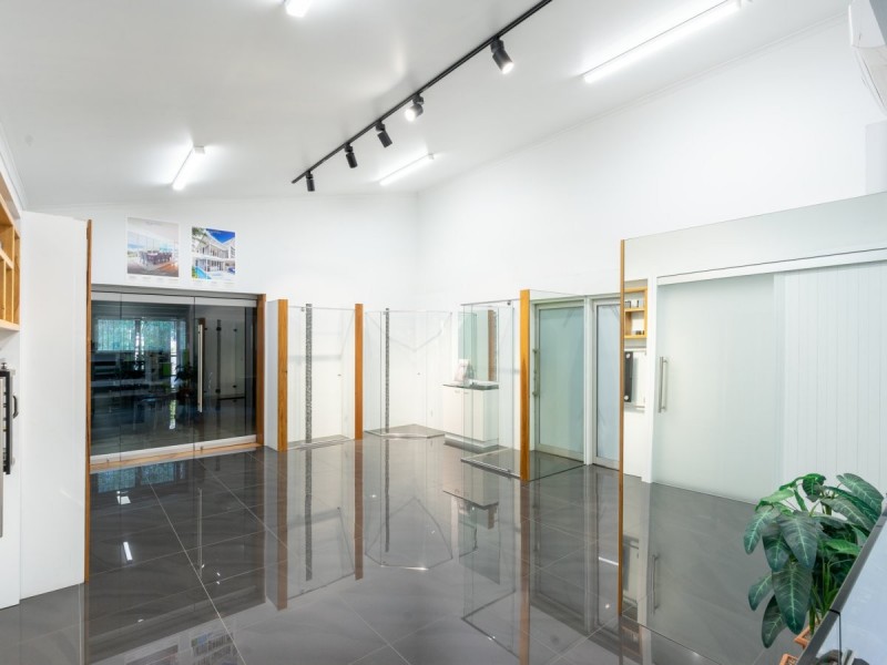 68 Railway Crescent, Lisarow NSW 2250