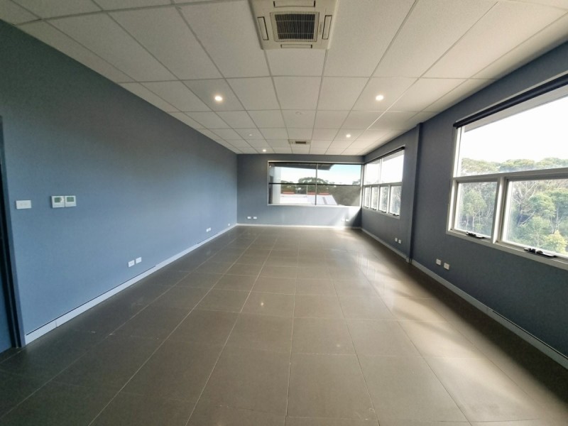 Upstairs Office 1/3 Ainslie Close, Somersby NSW 2250