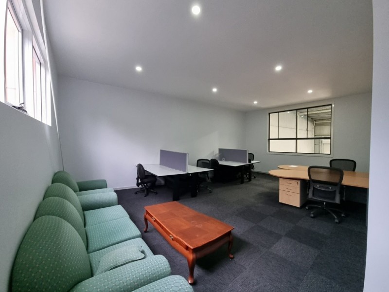 Unit 12/10 Sailfind Place, Somersby NSW 2250