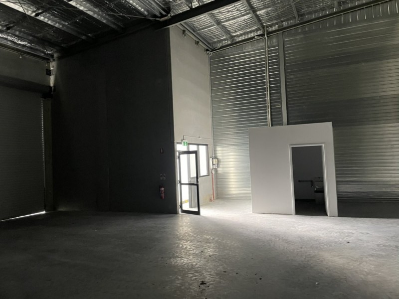Unit 2/23-25 Lake Road, Tuggerah NSW 2259