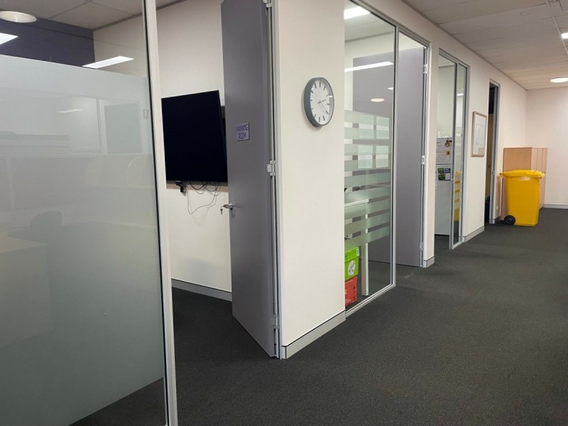 Shop 5/210 The Entrance Road, Erina NSW 2250