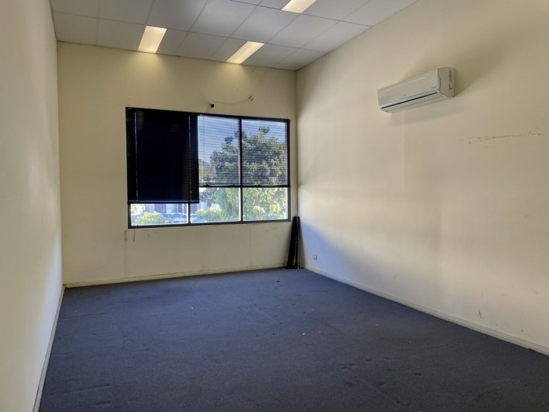 Unit 8/7 Teamster Close, Tuggerah NSW 2259