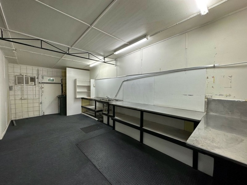 Shop 9/207-211 Pacific Highway, Charmhaven NSW 2263