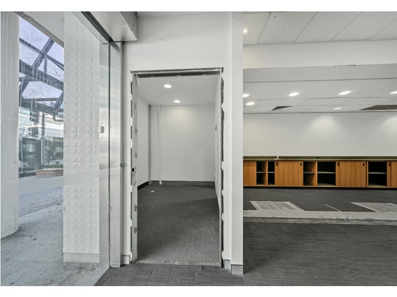 138-140 Mann Street, Gosford NSW 2250