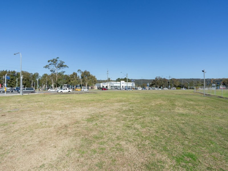 2 Racecourse Road, West Gosford NSW 2250