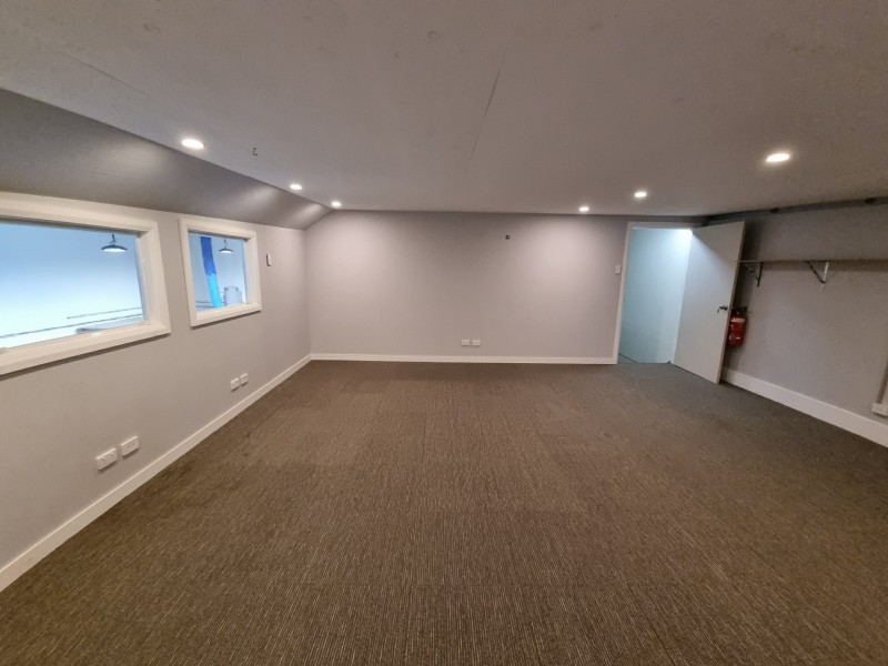 Unit 8/14-16 Stockyard Place, West Gosford NSW 2250