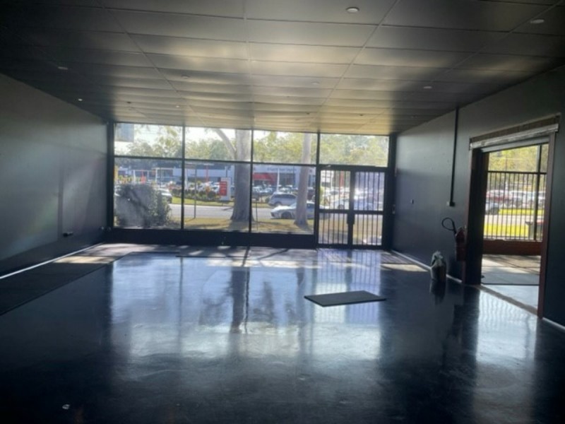 Shop 3 & 4/4 Brooks Avenue, Wyoming NSW 2250