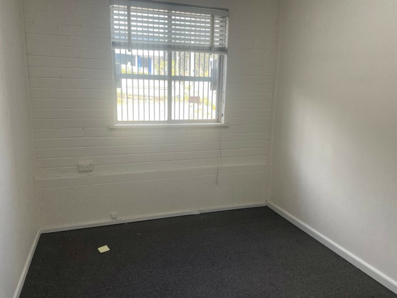 Various Suites/120 Erina Street, Gosford NSW 2250