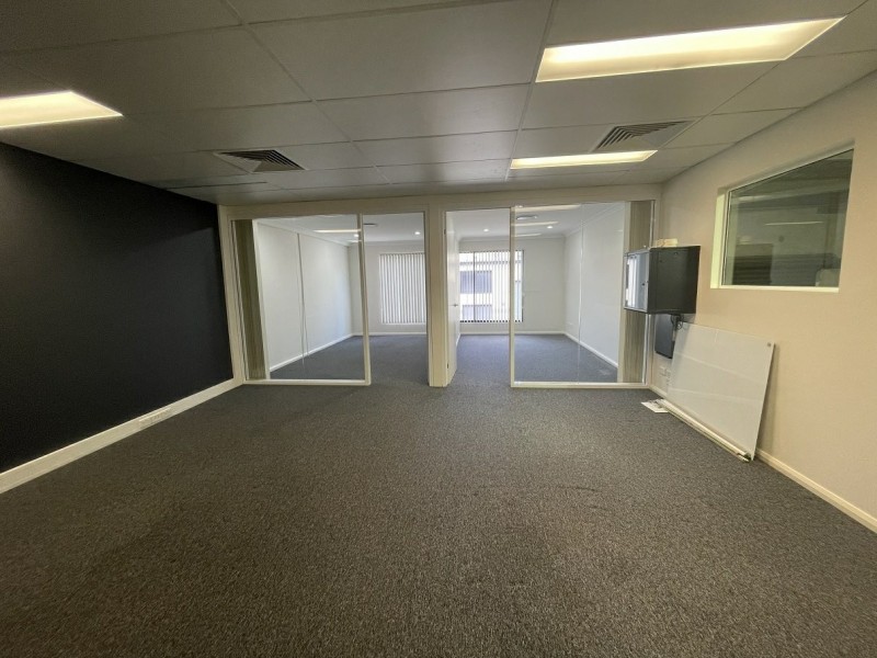 Suite 5/8 Teamster Close, Tuggerah NSW 2259
