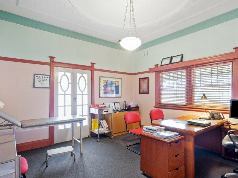 55 Hills Street, North Gosford NSW 2250