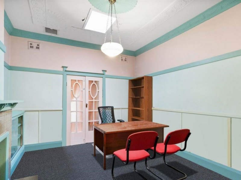 55 Hills Street, North Gosford NSW 2250