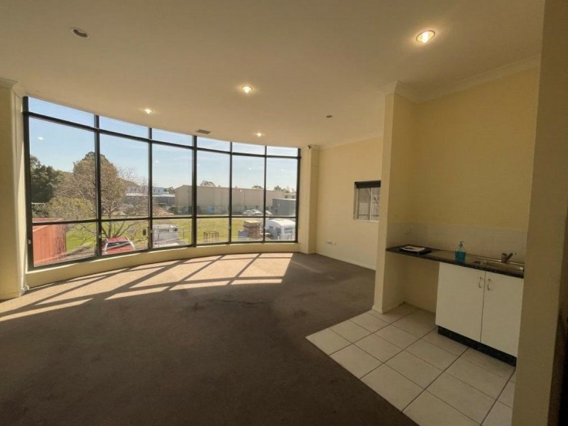 Unit 5/5A Pioneer Avenue, Tuggerah NSW 2259