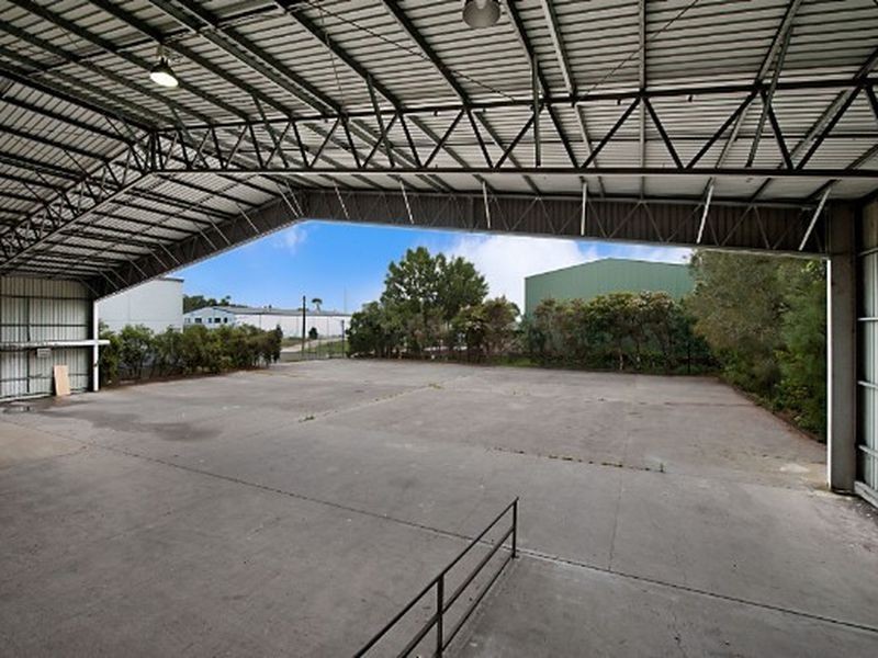 4 Morton Close, Tuggerah NSW 2259