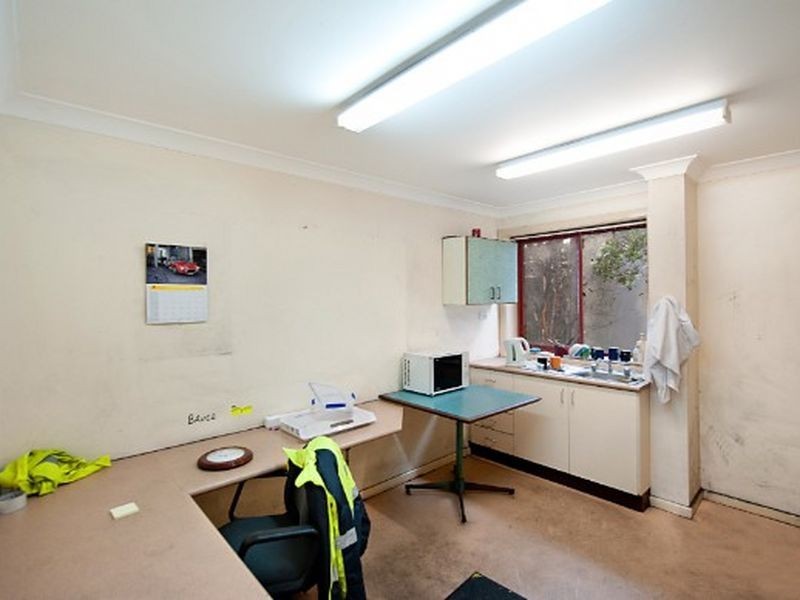 4 Morton Close, Tuggerah NSW 2259