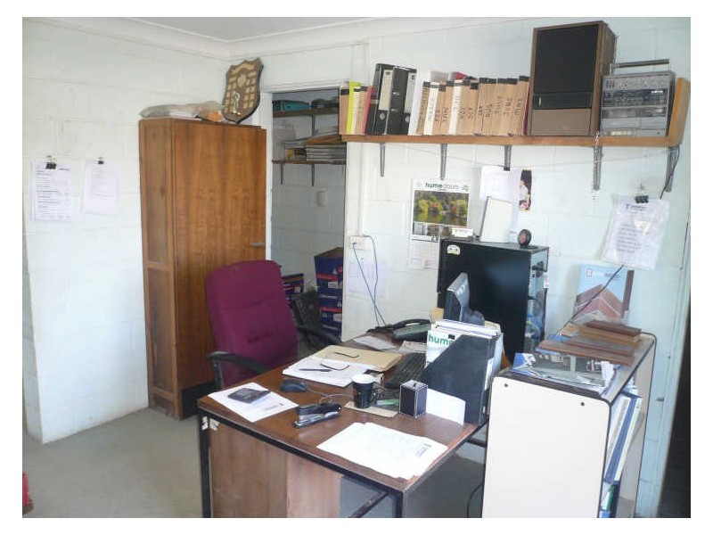 1 Boswell Close, Tuggerah NSW 2259