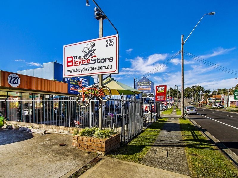 227 The Entrance Road, Erina NSW 2250